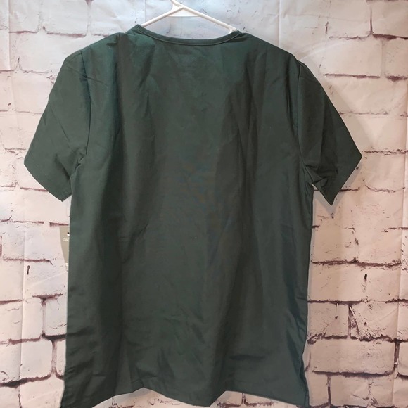 Dagacci women’s scrub tops - set of 2 (size small) - Picture 6 of 11